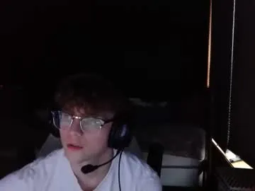 AvaMaddisson – webcam model profile photo Image 2