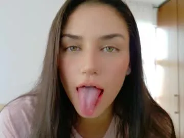 grettabenett_ Image 18