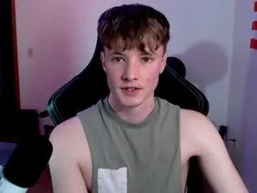 SkyEyesLuna – webcam model profile photo Image 6