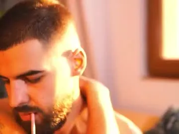 Amylewiss – webcam model profile photo Image 14