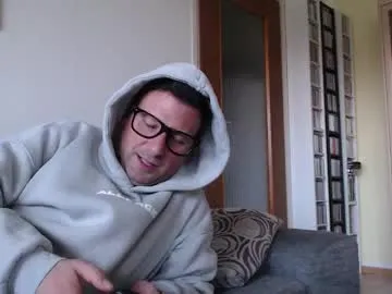 AnneRusel – webcam model profile photo Image 2