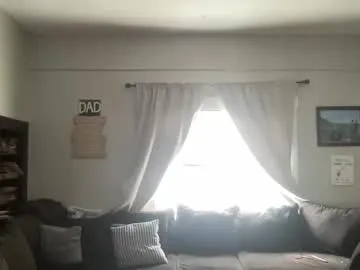 GiaMazzon – webcam model profile photo Image 8