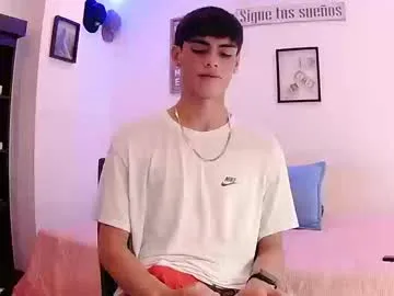 boysgang_sex – webcam model profile photo Image 18