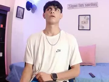 boysgang_sex – webcam model profile photo Image 8