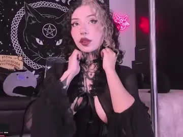 JadeMartinelli – webcam model profile photo Image 12