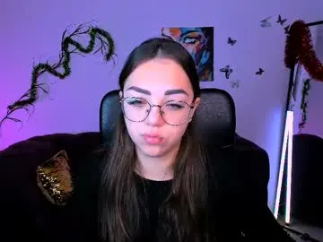 lean_lie8 – webcam model profile photo Image 3