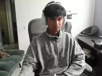 SandiSquirts – webcam model profile photo Image 5