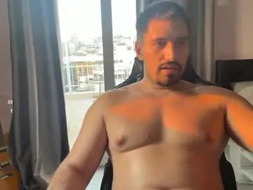 SkyEyesLuna – webcam model profile photo Image 13