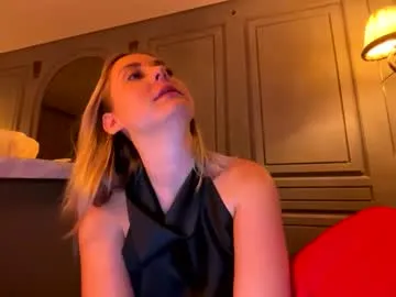 Live with Im_Valentina on FliCam Image 9