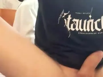 AuryPineda – webcam model profile photo Image 2