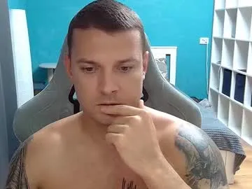 TiianaGlow – webcam model profile photo Image 10