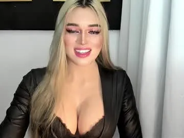 yazmin_amorxx – webcam model profile photo Image 2