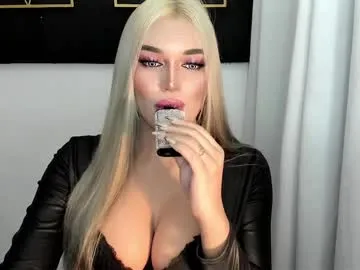 yazmin_amorxx – webcam model profile photo Image 3