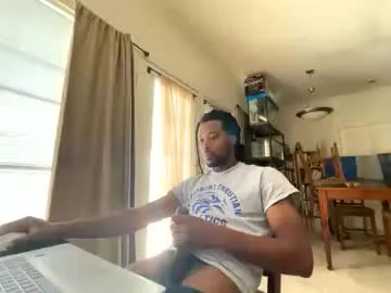 FoxxyMilf – webcam model profile photo Image 9