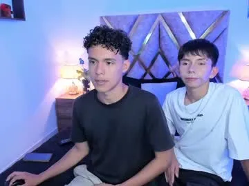 LauraFord – webcam model profile photo Image 3