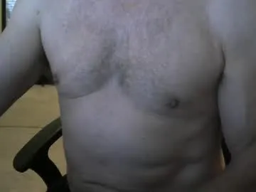 ReinaDelRey – webcam model profile photo Image 2