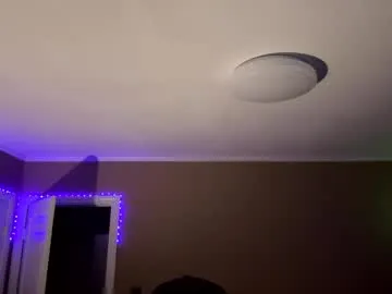 ViAddams – webcam model profile photo Image 15