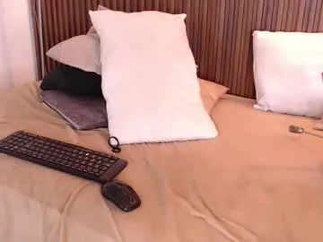 Chloe_Sins – webcam model profile photo Image 3