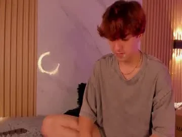 boysgang_sex – webcam model profile photo Image 12