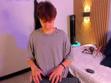 boysgang_sex – webcam model profile photo Image 19