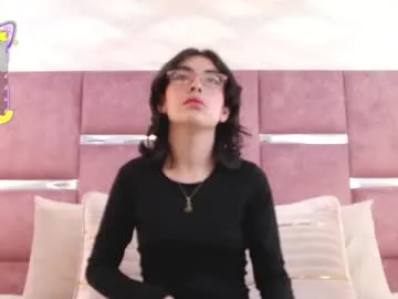 Lililth_Capri77 – webcam model profile photo Image 6