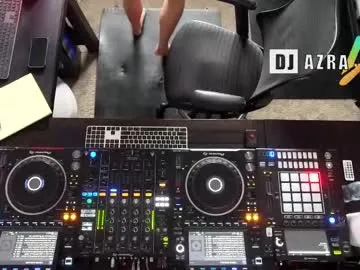 big13inchess – webcam model profile photo Image 18