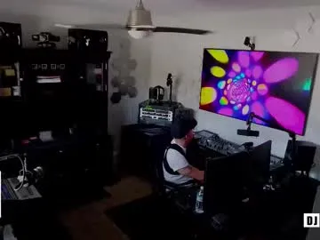 big13inchess – webcam model profile photo Image 6