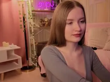 NaughtiestGal – webcam model profile photo Image 18