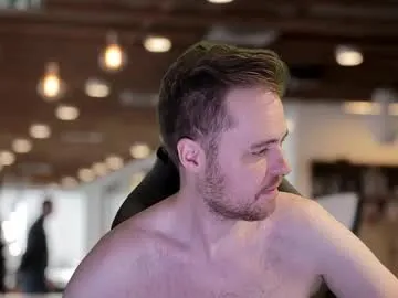 davidpenixxx – webcam model profile photo Image 6