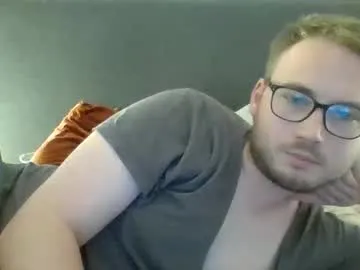 nicky_mart – webcam model profile photo Image 7