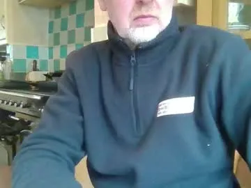 MiraDelynn – webcam model profile photo Image 15