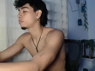 YaraDavis – webcam model profile photo Image 11