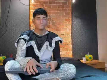 RobinTheSiren – webcam model profile photo Image 4