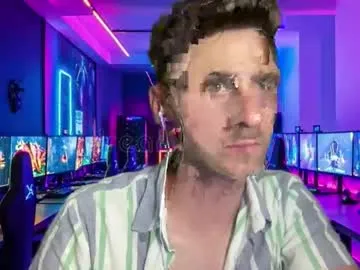 Indigoelle – webcam model profile photo Image 2