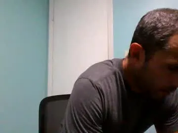 RoxyLyne – webcam model profile photo Image 8