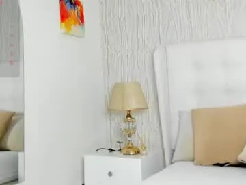 JackieBell – webcam model profile photo Image 13