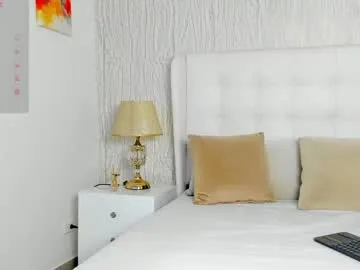 JackieBell – webcam model profile photo Image 9