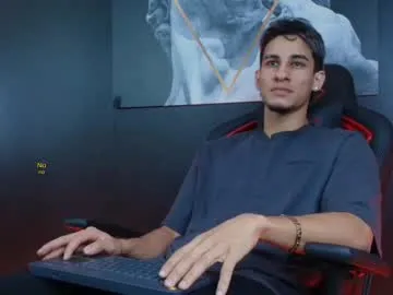 Juhone – webcam model profile photo Image 6