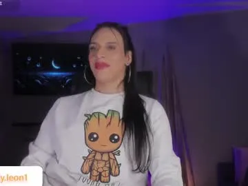 yazmin_amorxx – webcam model profile photo Image 3