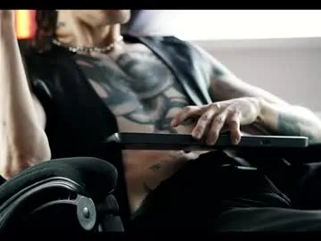 DulceBaker – webcam model profile photo Image 13