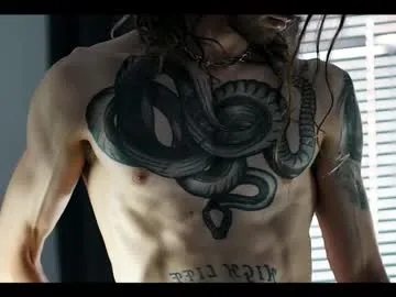 DulceBaker – webcam model profile photo Image 16