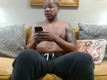 NikolJhones – webcam model profile photo Image 17