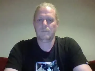 lucaskodak – webcam model profile photo Image 12