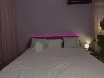 mass_hotbrunette – webcam model profile photo Image 8