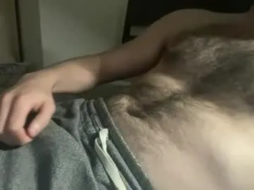 MiraLocks – webcam model profile photo Image 3