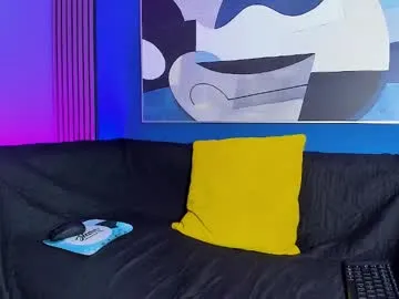 SashaShin – webcam model profile photo Image 14