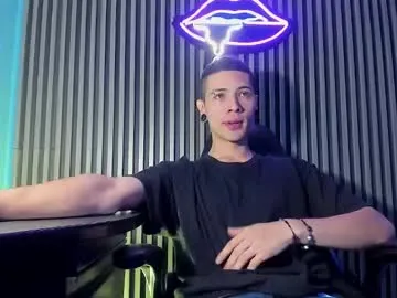 SashaShin – webcam model profile photo Image 16