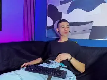 SashaShin – webcam model profile photo Image 18