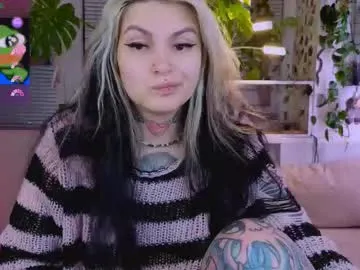 Lililth_Capri77 – webcam model profile photo Image 11