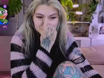 Lililth_Capri77 – webcam model profile photo Image 12